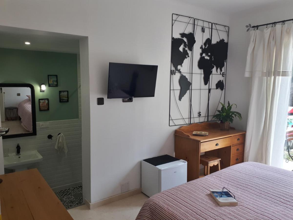 La Couloumine Otel Salses-le-Chateau Dış mekan fotoğraf