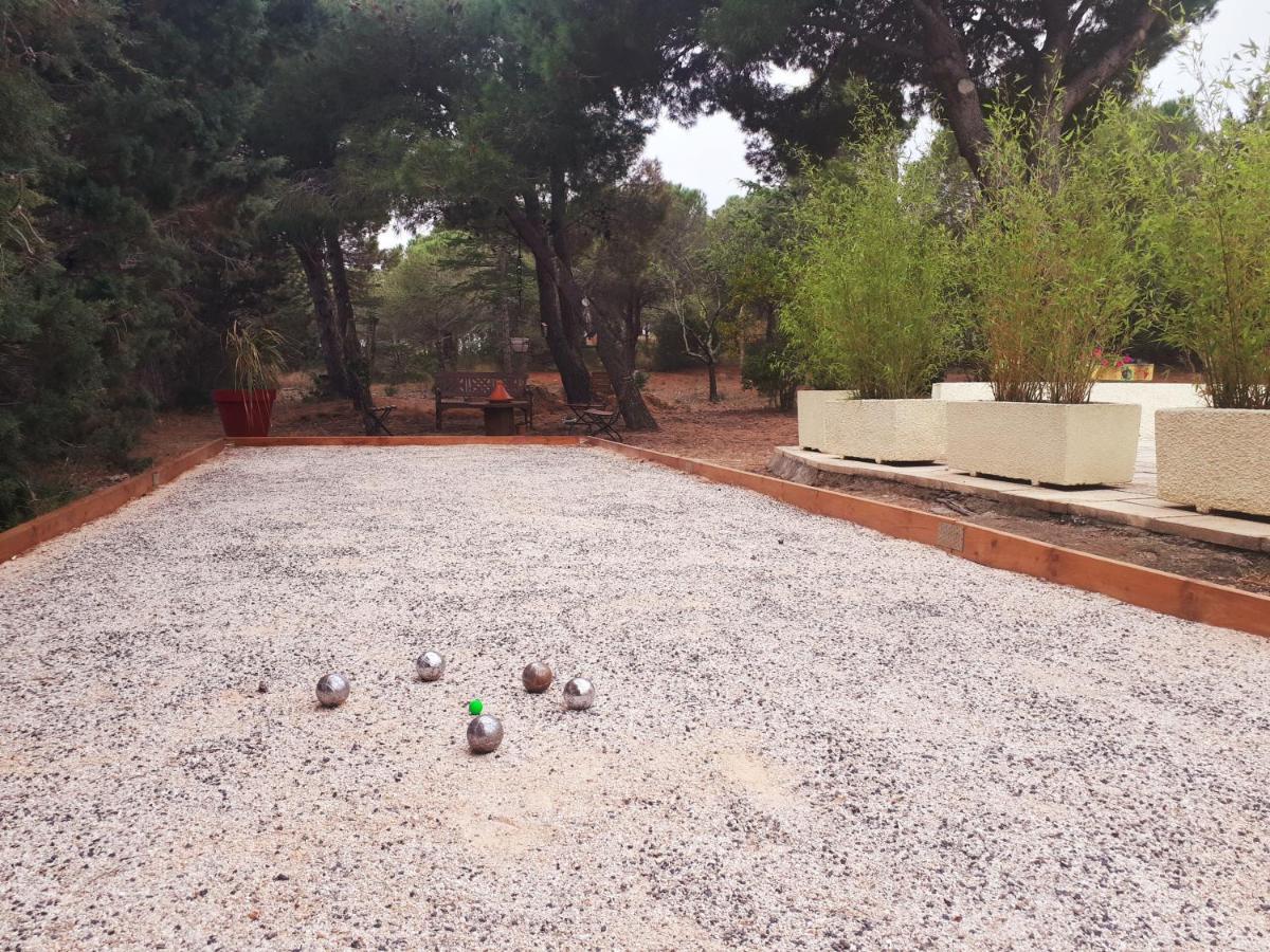 La Couloumine Otel Salses-le-Chateau Dış mekan fotoğraf